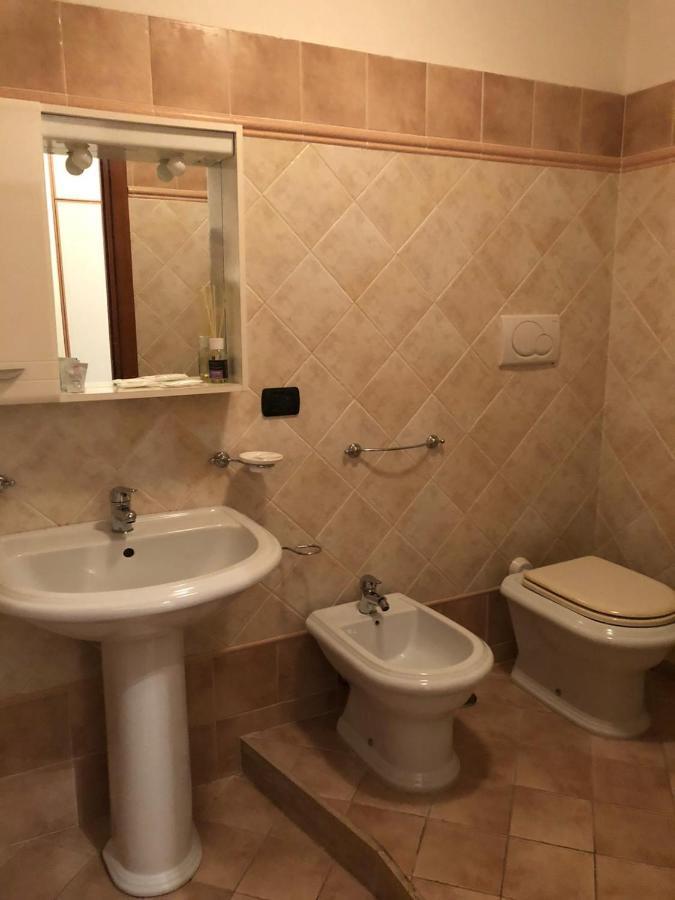 Guest House Via Poerio كاتانزارو المظهر الخارجي الصورة