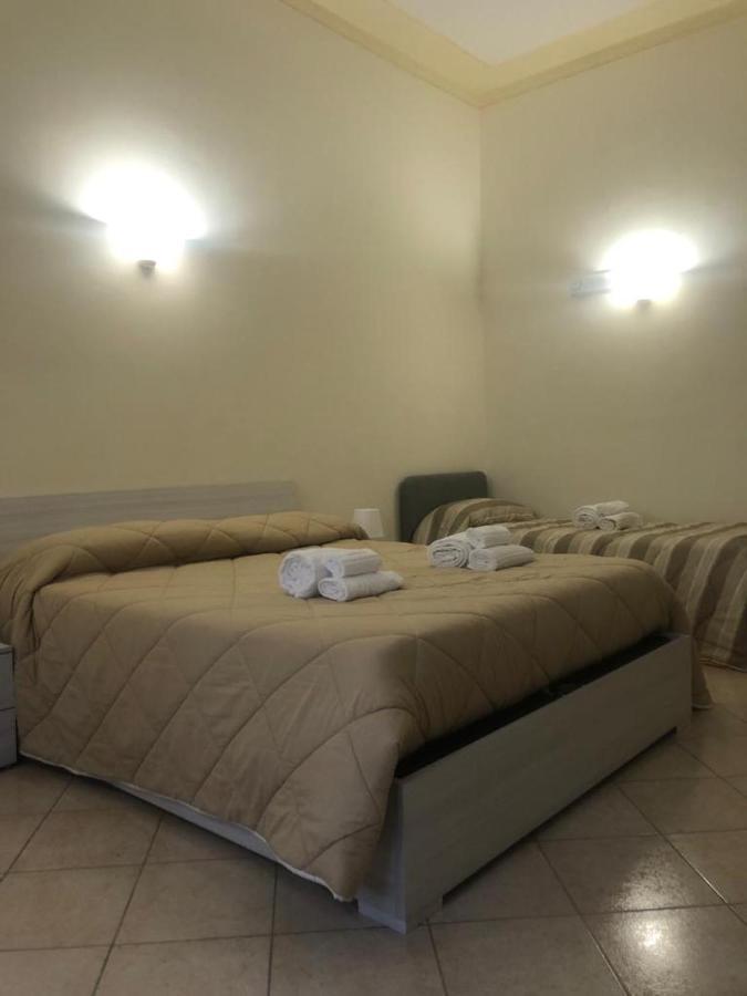 Guest House Via Poerio كاتانزارو المظهر الخارجي الصورة